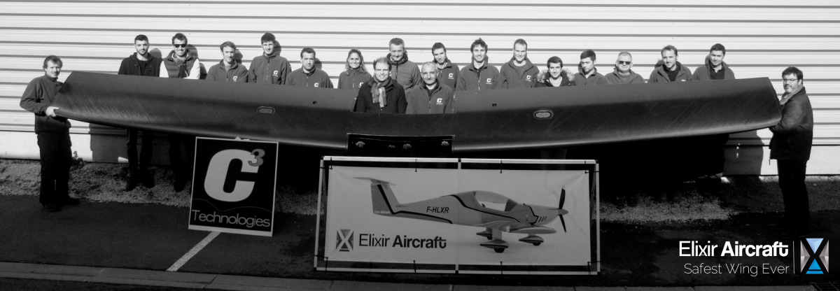 pre preg carbon wing one shot Elixir Aircraft C3 Technologies